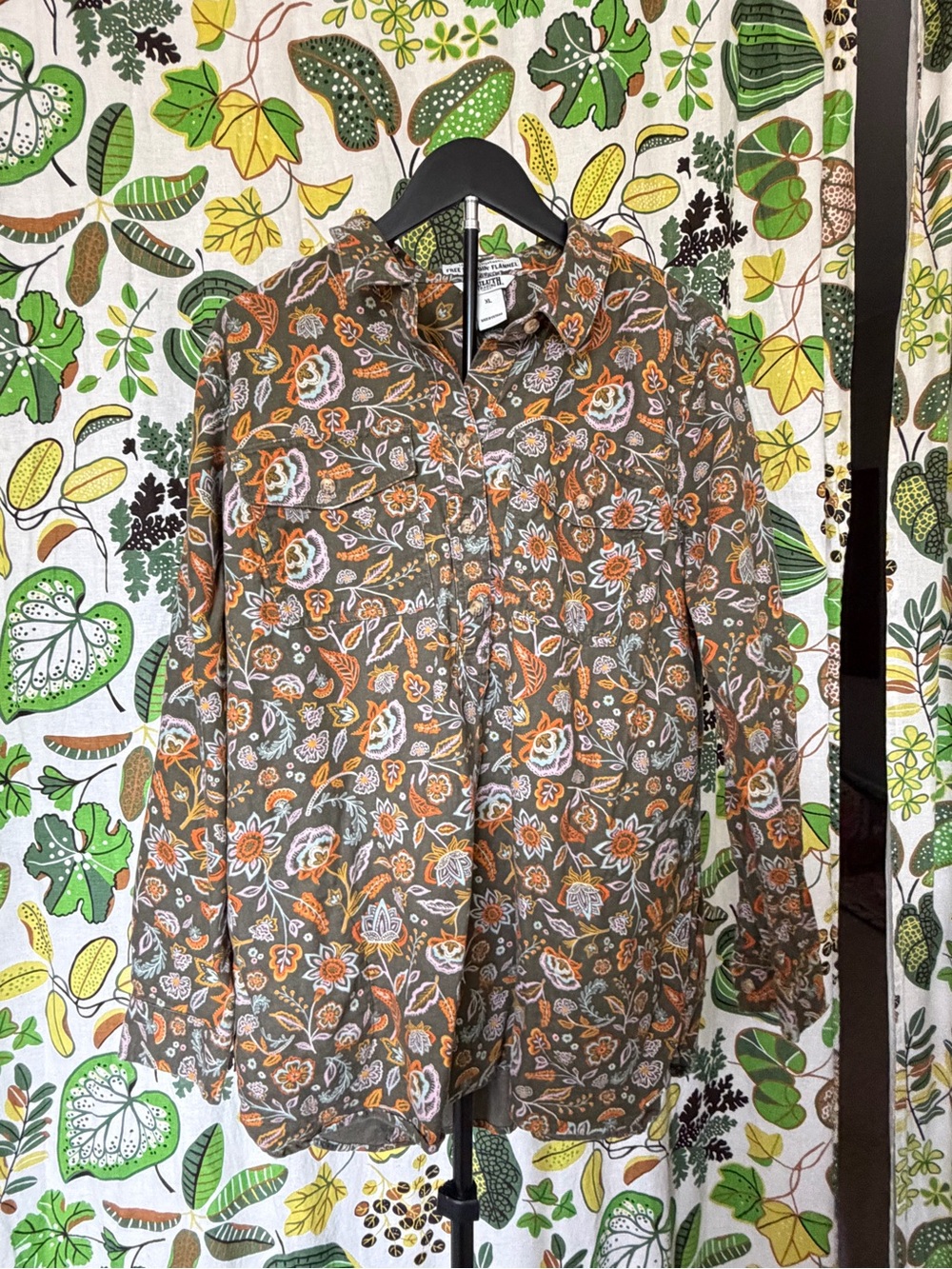 Duluth Trading Co. Free Swingin’ Floral Flannel Shirt XL